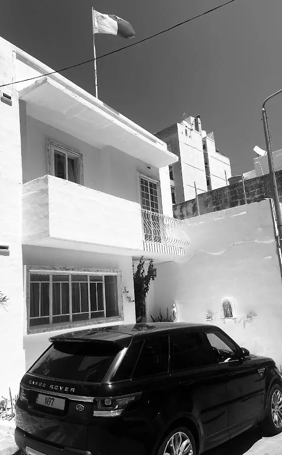 Ave Maria Guest House location